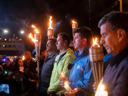 El candidato a la alcaldía de Bogota Diego Molano, en una protesta contra el presidente Gustavo Petro.