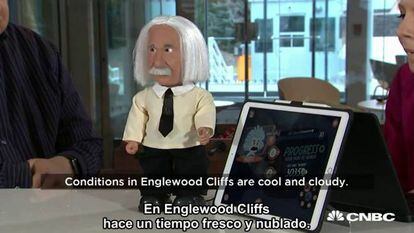 La CNBC prueba al «Profesor Einstein», un pequeño robot con…