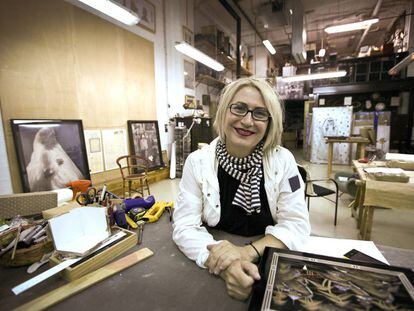 Carmen Calvo, en su estudio de Valencia, en una imagen de archivo.