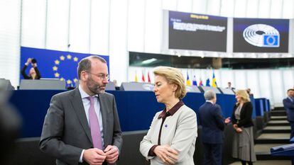 El líder del Partido Popular Europeo (PPE), Manfred Weber, y la presidenta de la Comisión Europea, Ursula von der Leyen, en una imagen de archivo