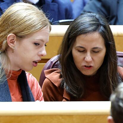 Dvd 1195 (10-01-24). Pleno del Congreso, reunido excepcionalmente en el Senado, que debate la convalidación de tres decretos del Gobierno con medidas para amortiguar la crisis. Lilith Verstrynge e Ione Belarra