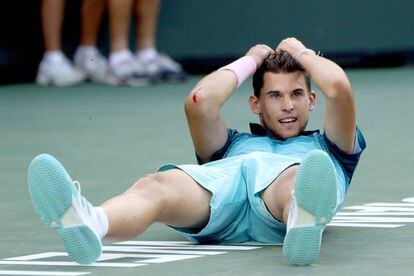 Thiem celebra su victoria contra Federer en Indian Wells.