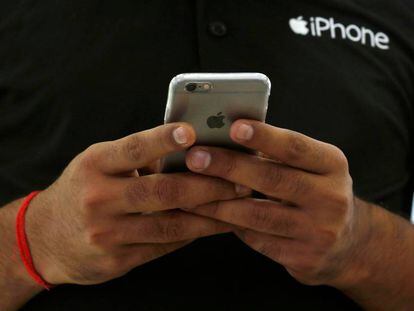 Apple "repara" más de mil iPhone sin saber que eran falsos