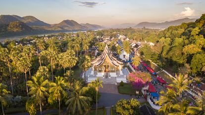 Fotografía aérea de la ciudad de Luang Prabang, en Laos.
