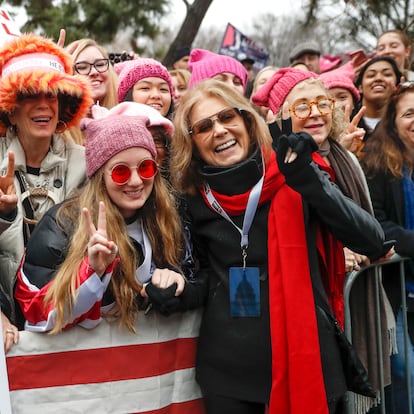 Gloria Steinem, center right, greets protesters at the barricades before speaking at the Women's March on Washington during the first full day of Donald Trump's presidency, Saturday, Jan. 21, 2017 in Washington.  (AP Photo/John Minchillo)