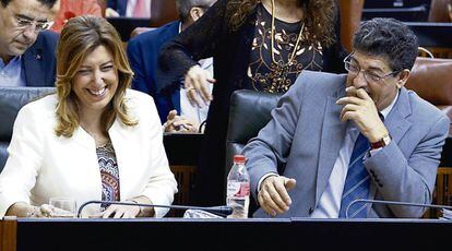 Susana D&iacute;az y Diego Valderas, en el Parlamento durante la anterior legislatura.