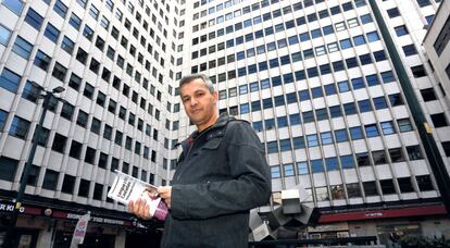 Antonio Mas, de 45 años, recién graduado en Derecho, en Madrid.