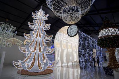 Muestra de iluminaciones en la sede de la empresa Ilméx.