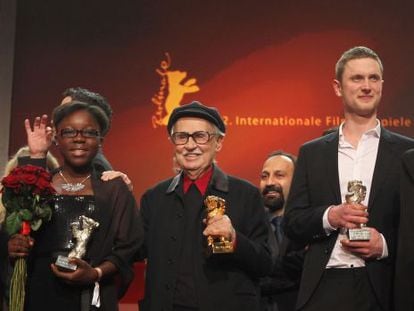 Rachel Mwanza, Vittorio Taviani y Mikkel Boe Folsgaard, ganadores de los premios a mejor actriz, mejor pel&iacute;cula (&#039;C&eacute;sar debe morir&#039;) y mejor actor de la Berlinale. 