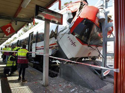 Un total de 12 heridos en el choque de un tren contra el tope de vía en la estación de Mataró (Maresme).