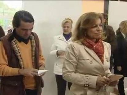 José María Aznar y Ana Botella votan en Pozuelo