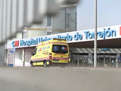 El hospital de Torrejón, donde este jueves dos pacientes dieron positivo por coronavirus y quedaron ingresados.