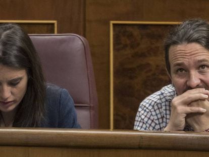 Irene Montero y Pablo Iglesias en el Congreso. En vídeo, las declaraciones de algunos militantes de Podemos.