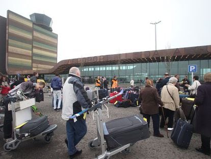 El aeropuerto de Alguaire, durante una prueba de funcionamiento