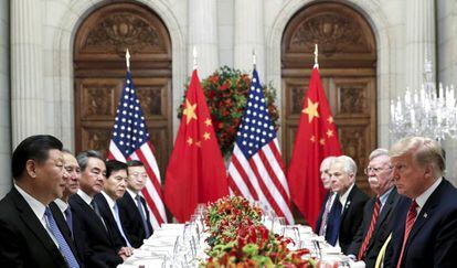 Las delegaciones de Estados Unidos y China, liderados por los presidentes Donald Trump y Xi Jinping, en Buenos Aires en diciembre de 2018.