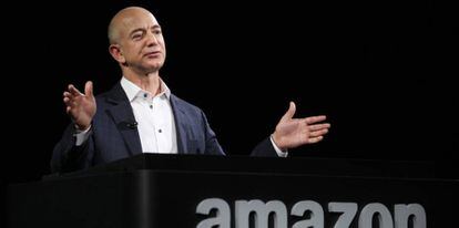 Jeff Bezos, en la foto, ha visto dispararse su fortuna por el impulso de Amazon ante el coronavirus.