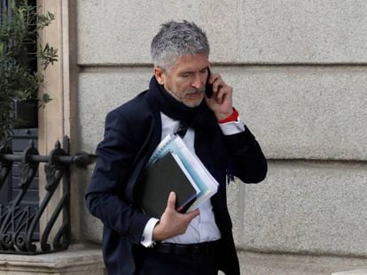 El ministro del Interior, Fernando Grande-Marlaska, a su entrada en el Congreso en una imagen de archivo.