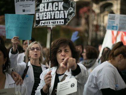 Protesta por parte del personal sanitario catalán el pasado noviembre.