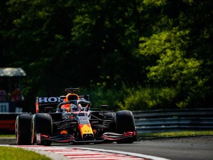 Max Verstappen en acción en el Circuito Hungaroring, donde se diputará el GP de Hungría este fin de semana.