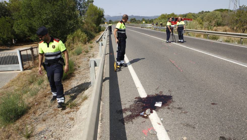 Tres Jóvenes Muertos Y Otros Dos Heridos En Un Accidente De Tráfico En