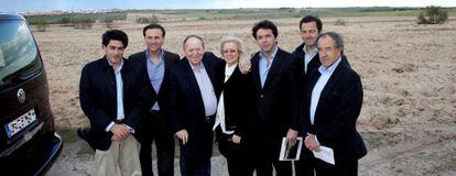 Adelson, junto al alcalde de Alcorc&oacute;n, el presidente de Promomadrid y los consejeros de Transportes y Econom&iacute;a.