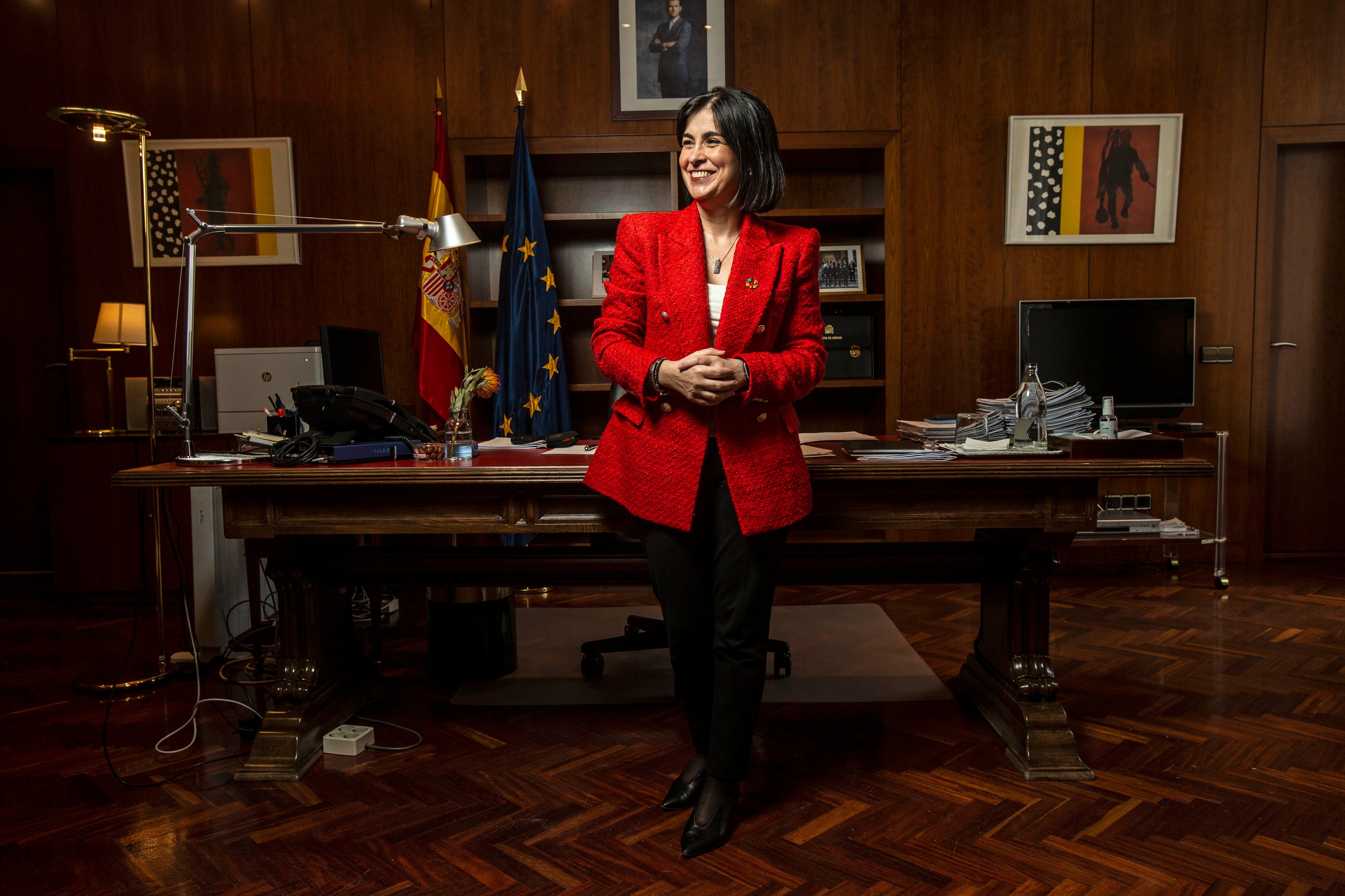  La ministra de Sanidad, Carolina Darias, en la sede del ministerio. 