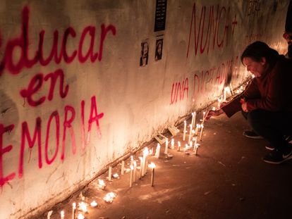 Acto de recuerdo el pasado día 11 en el Estadio Nacional de Chile, que se convirtió en el mayor centro de tortura y encarcelamiento tras el golpe de Estado de Pinochet.