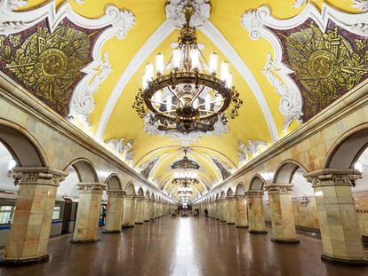 La estación de metro de Komsomólskaya, en Moscú. 