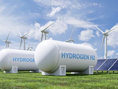 Tanques de almacenamiento de energía de hidrógeno para instalaciones de turbinas eólicas y solares.