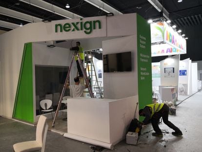 Preparations at the Nexign company stand.