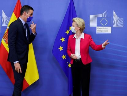 Pedro Sánchez y Ursula von der Leyen, antes de reunirse en Bruselas el pasado septiembre.