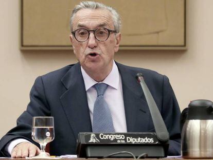 El presidente de la CNMC, Jos&eacute; Mar&iacute;a Mar&iacute;n Quemada, en el Congreso 