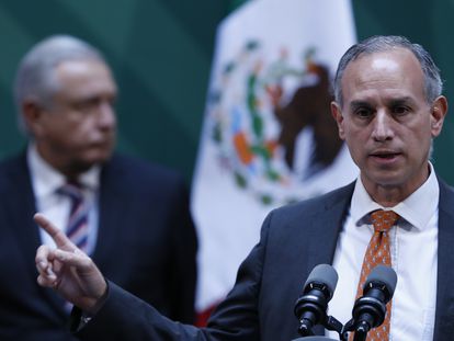Hugo López-Gatell habla durante una rueda de prensa matutina, el 17 de mayo de 2022, en Ciudad de México.
