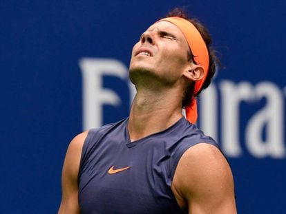 Nadal se lamenta durante la semifinal contra Del Potro en Nueva York.