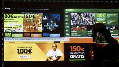 Pantalla con varias web de apuestas online.