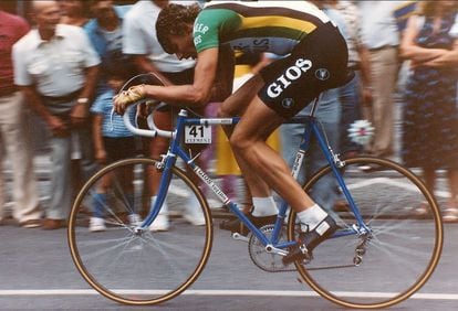 El ciclista belga Alfons De Wolf, durante una carrera