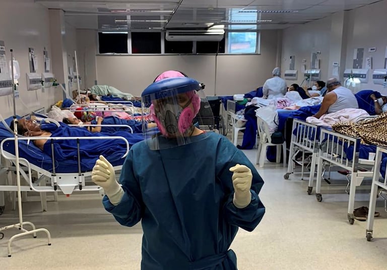 Uildéia Galvão, médica brasileña de Manaos que atiende a pacientes de la covid-19.