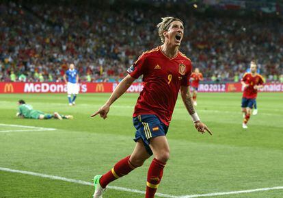 Fernando Torres celebra el gol (del 3-0) en la final de 2012 contra Italia.
