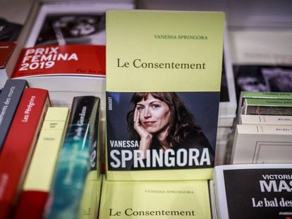 Ejemplares del libro de Vanessa Springora en una librería de París el pasado jueves.