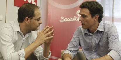 César Luena y Pedro Sánchez, en una imágen de la pasada semana.