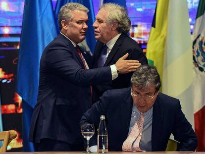 Luis Almagro y el presidente de Colombia, Iván Duque, el jueves en la inauguración de la Asamblea General de la OEA en Medellín 