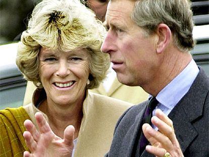 El príncipe Carlos y Camilla Parker Bowles.