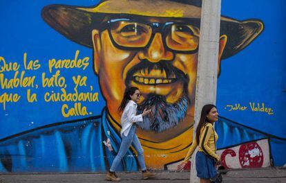 En las calles de Culiacán hay murales con el rostro de Javier Valdez.