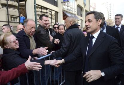 Sarkozy, durante una visita a la localidad de Saint Maurice.