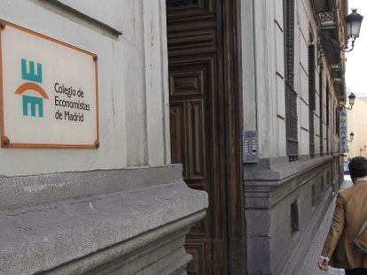 La sede del Colegio de Economistas de Madrid.
