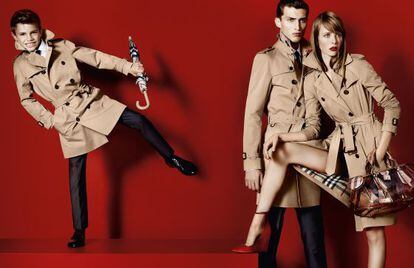 Imagen de la campaña publicitaria de Burberry con Romeo Beckham.