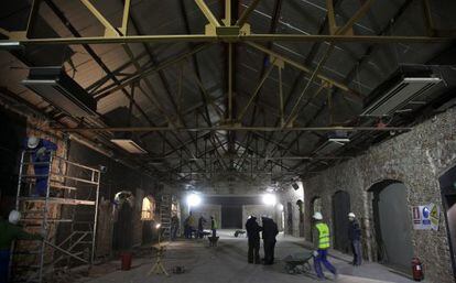Obras en el interior del edificio de la antigua fábrica donde se alojó la tienda de diseño Vinçon.
