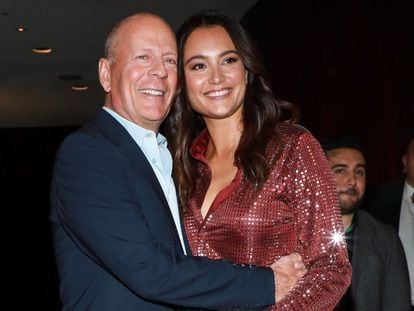 Bruce Willis, Emma Heming Willis at arrivals for MOTHERLESS BROOKLYN Premiere at New York Film Festival (NYFF), Alice Tully Hall at Lincoln Center, New York, NY October 11, 2019. Photo By: Jason Mendez/Everett Collection