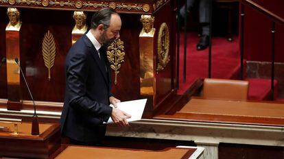 El primer ministro francés, Édouard Philippe, tras intervenir en el debate sobre Siria en la Asamblea Nacional