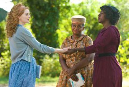 Una escena de 'Criadas y señoras', con Emma Stone